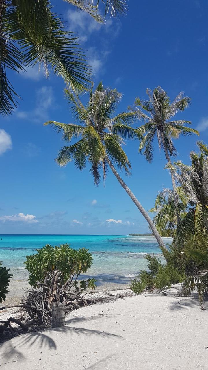 Chez Taia Et Vero Tiputa ภายนอก รูปภาพ